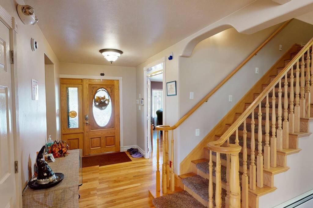 Tacit Shadow Escape Dual Suite, Gym, Coffee Bar, Hot-tub, Free Laundry, Food Available Parowan