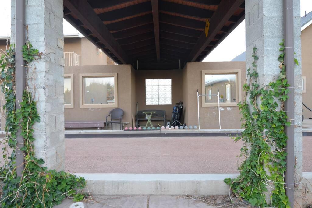 Apartamento Tacit Shadow Escape Dual Suite, Gym, Coffee Bar, Hot-tub, Free Laundry, Food Available